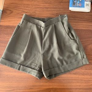 AA pleated shorts
